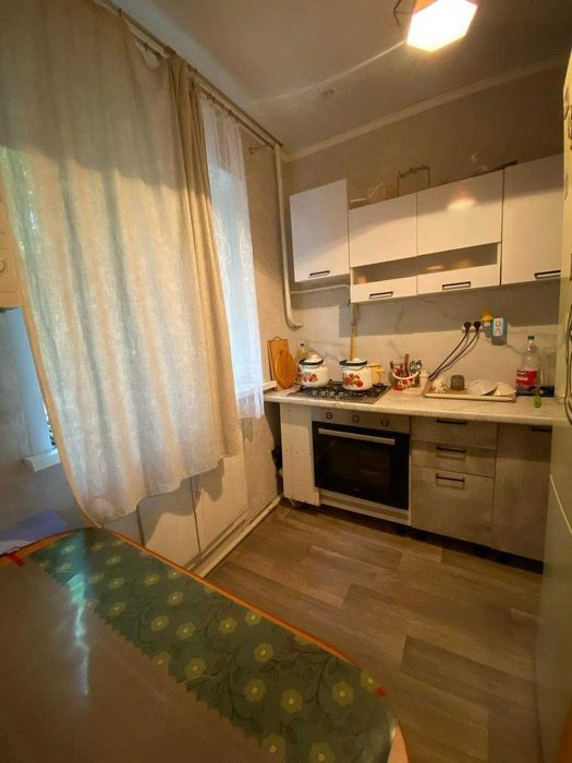 Продам полноценную 1комн кв