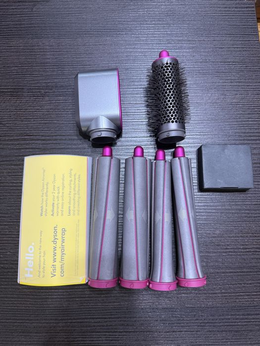 Dyson Airwrap impecabil