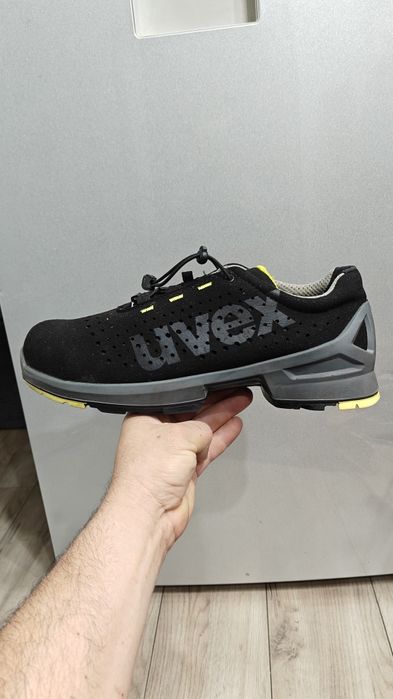 Uvex  mărimea 45