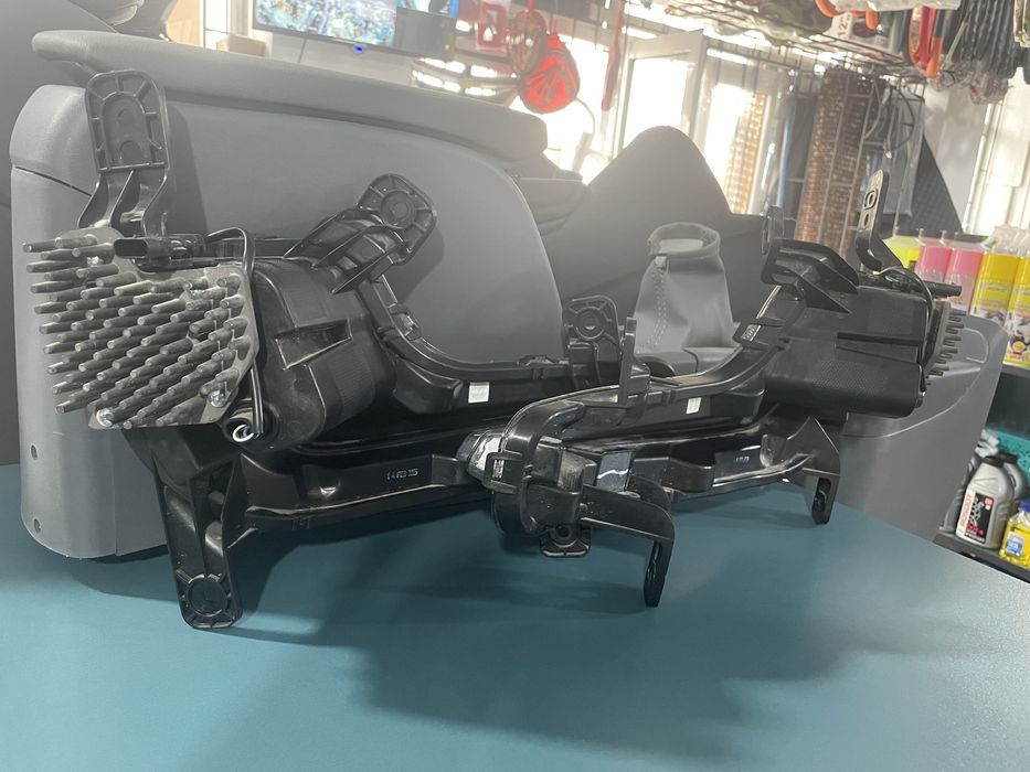 ONIKS PRIMER TUMANKA JM ORGINAL Yangi mashinadan yechilgan