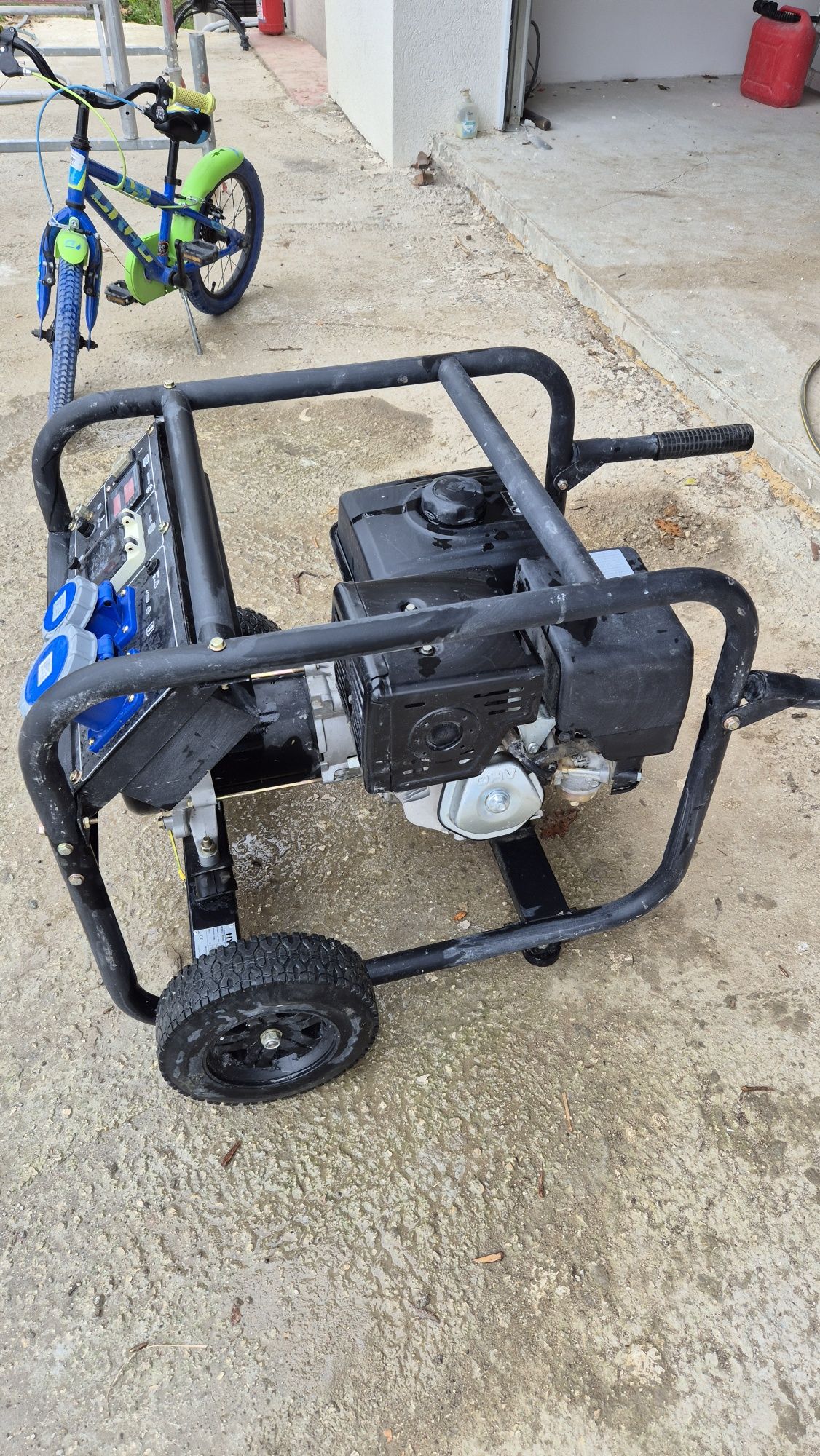 Бензинов генератор Hyunday 6,5 kW