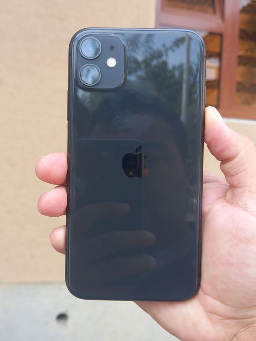 iphone 11 chorniy