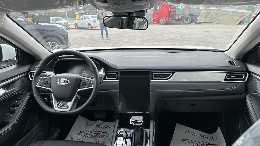 Jac J7 chegirma narxlarda sotuvda tayyor