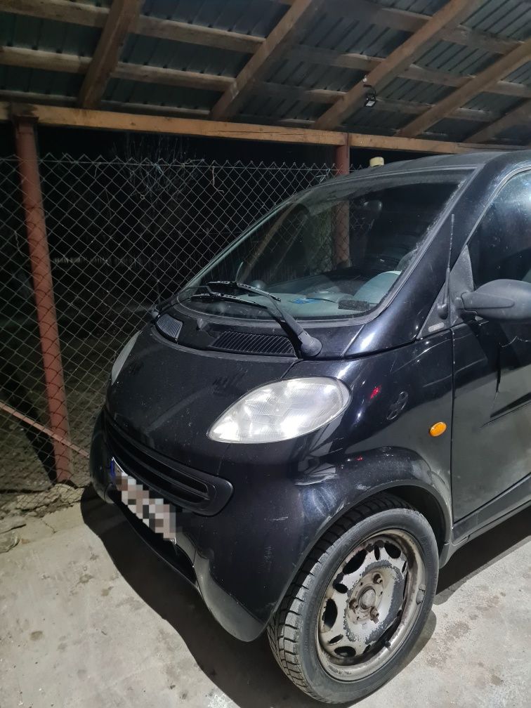 Vând smart fortwo