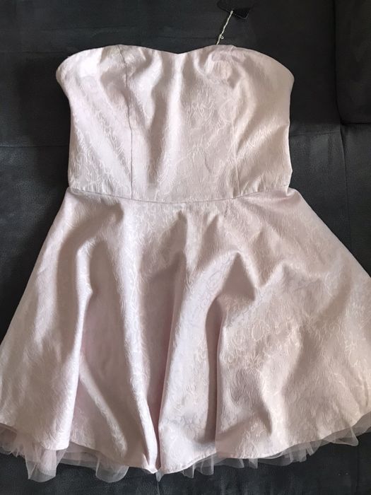 Розова официална рокля House