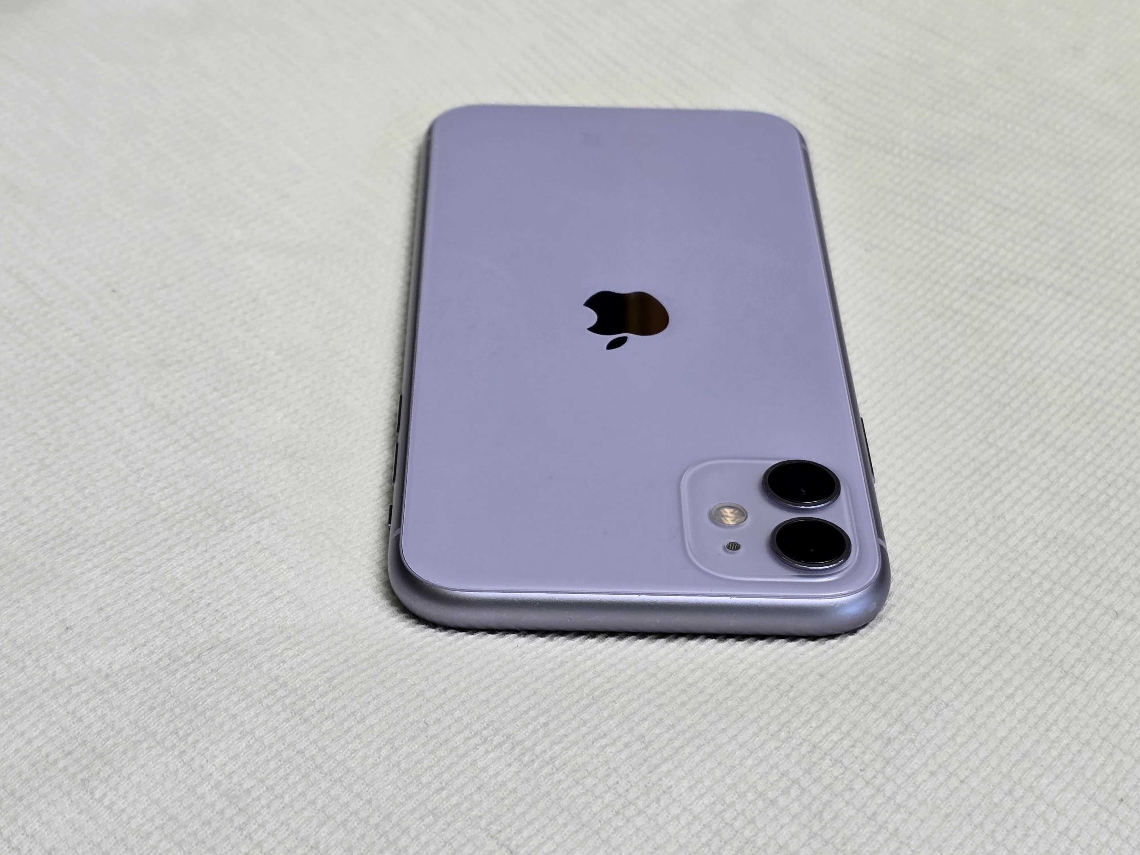Iphone 11 10/10 Purple