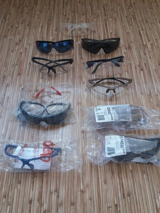 Защитные спец. очки