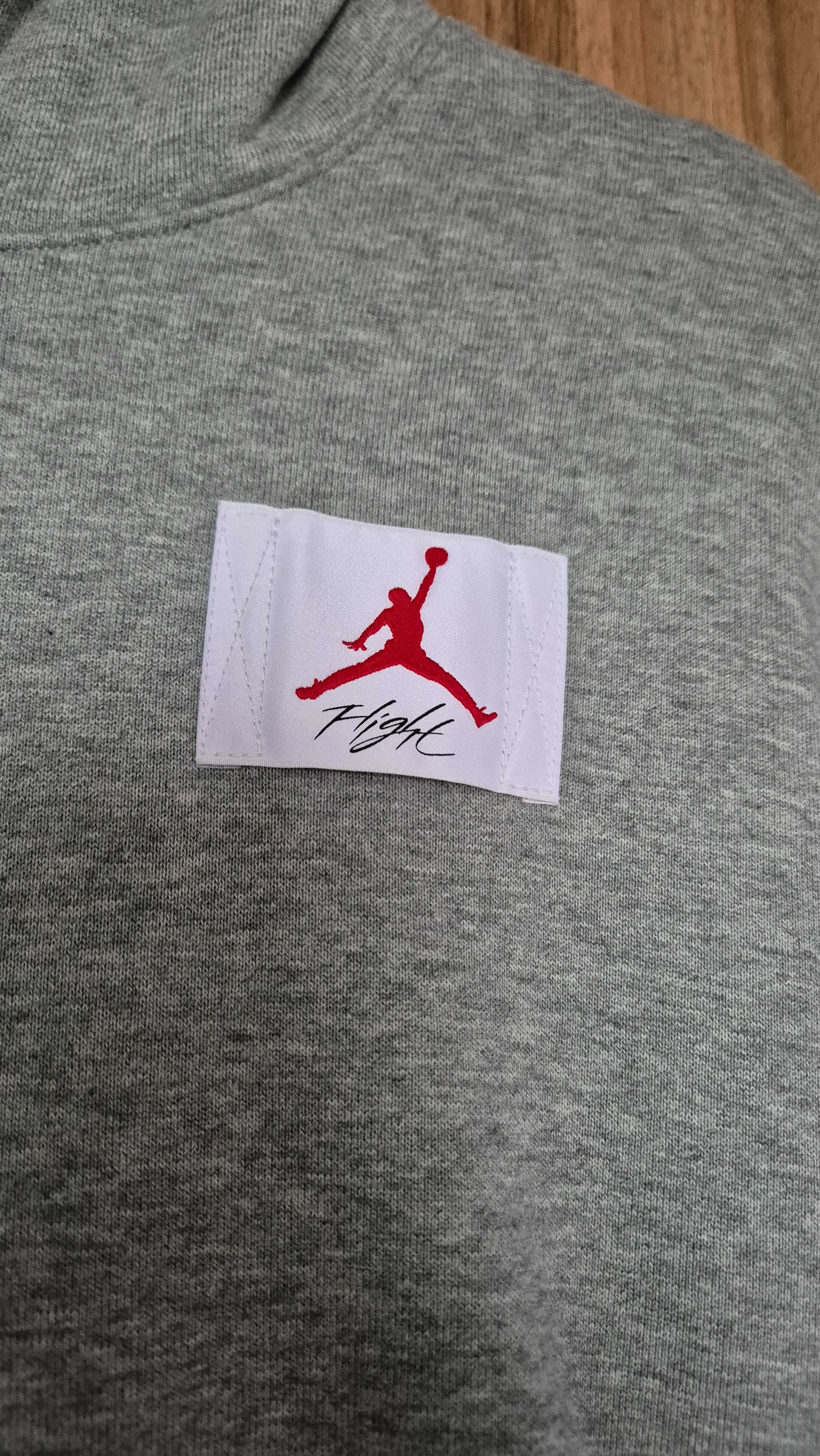 Чисто нов, без етикет суичър Nike Air Jordan, S