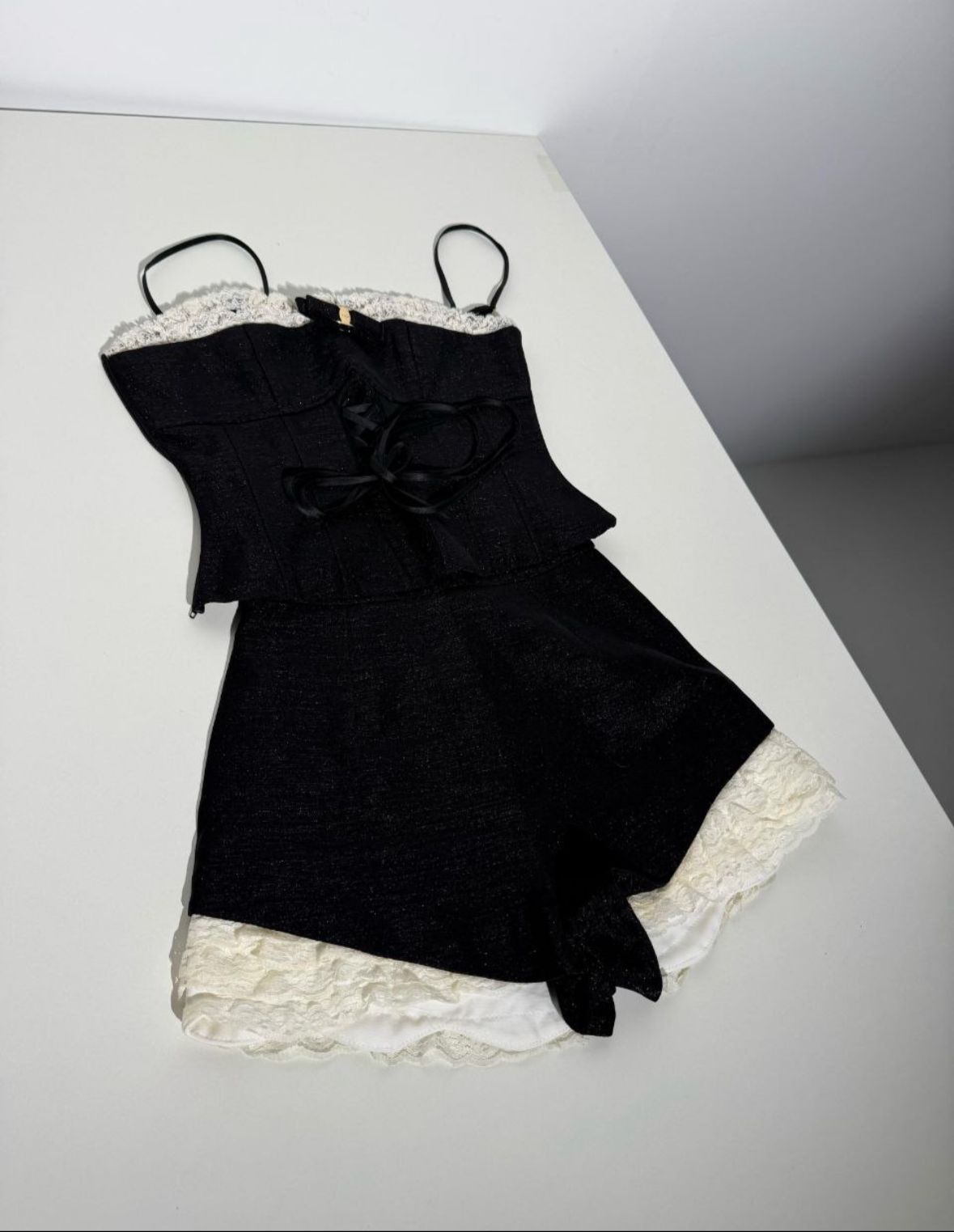 Posetuta Miu Miu,costumas Miu Miu