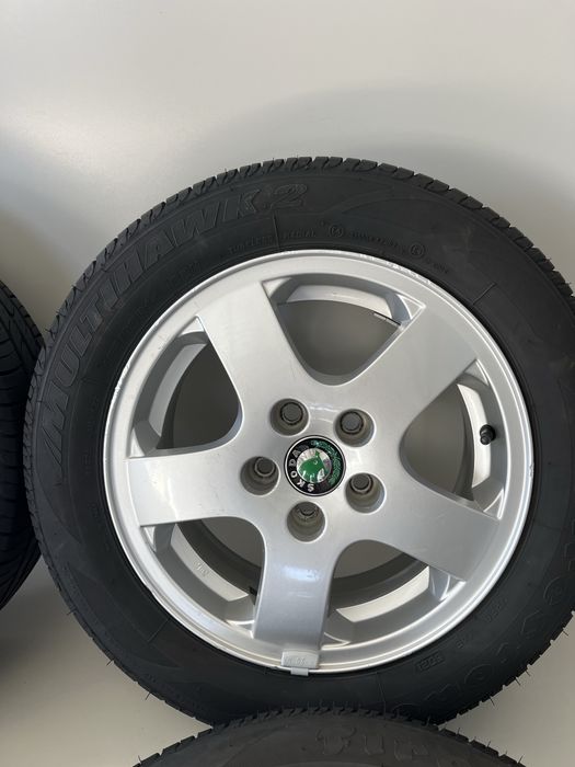 Оригинални джанти 14 цола 5х100 за Шкода/Skoda с летни гуми 185/60/14