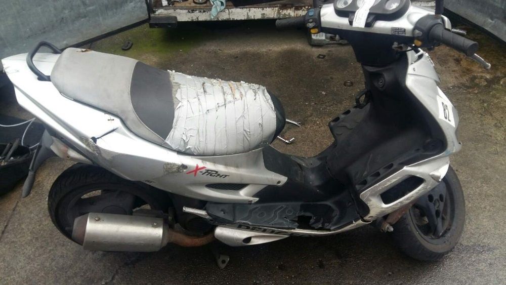 Peugeot X fight 50- На части