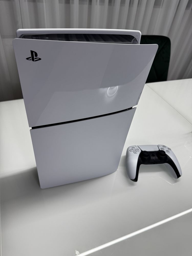 Consola PS5 Digital-Fornite