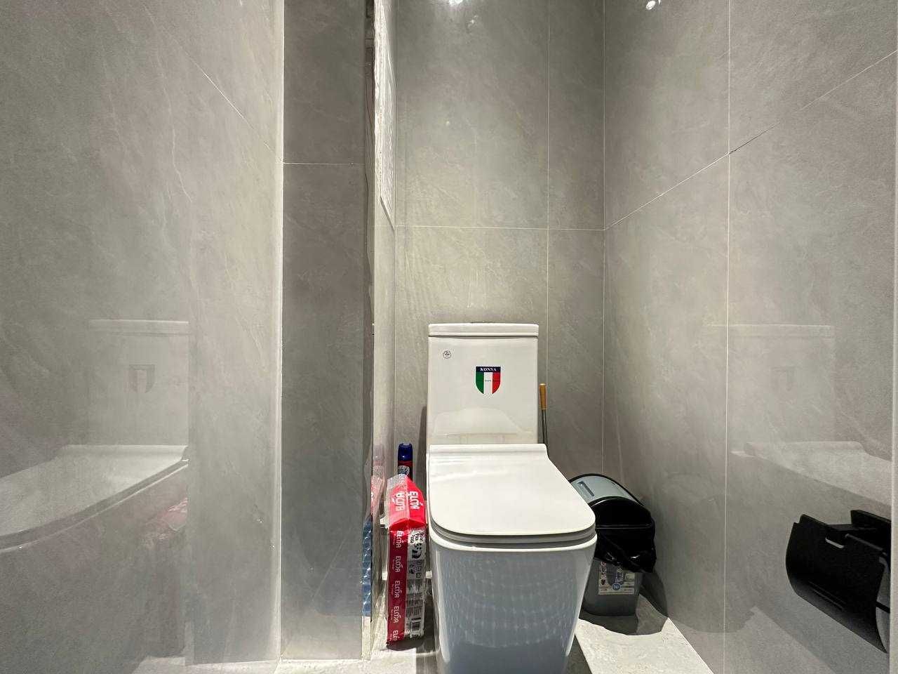 Own apartment for rent: 3-room, Afrosiab street, Oybek metro 5min