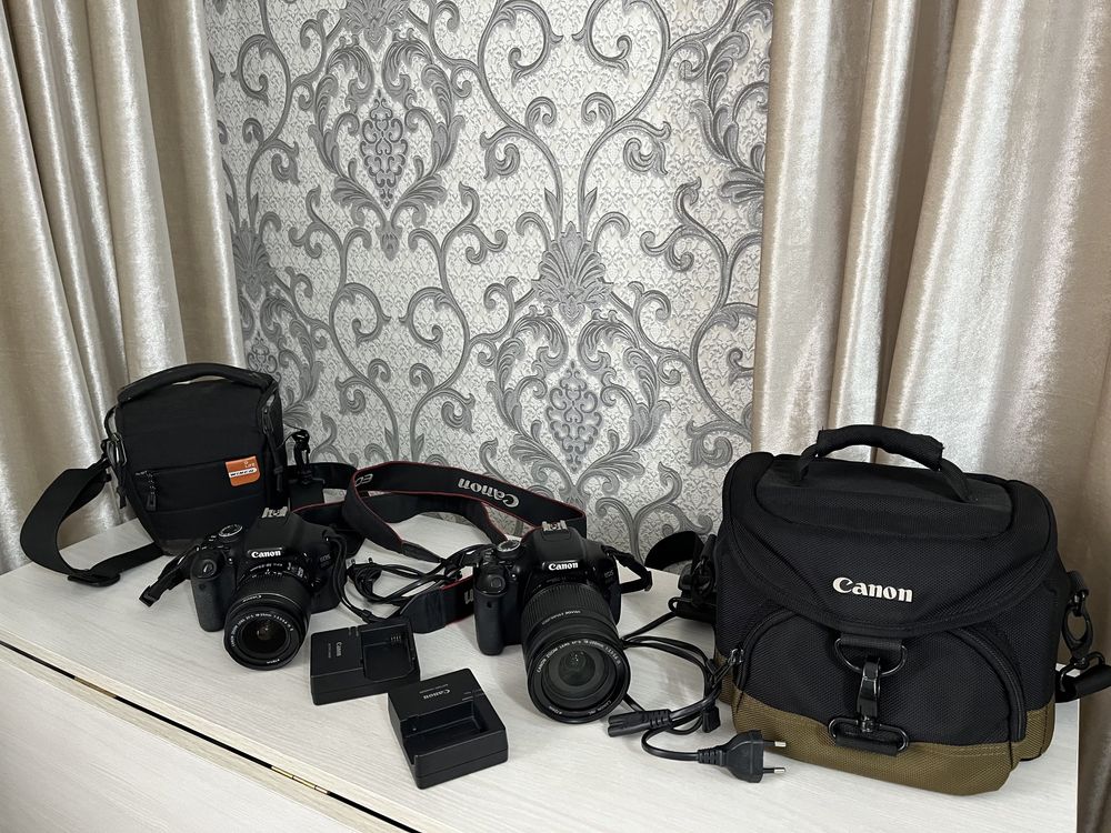 Продам 2 фотоаппарата Canon