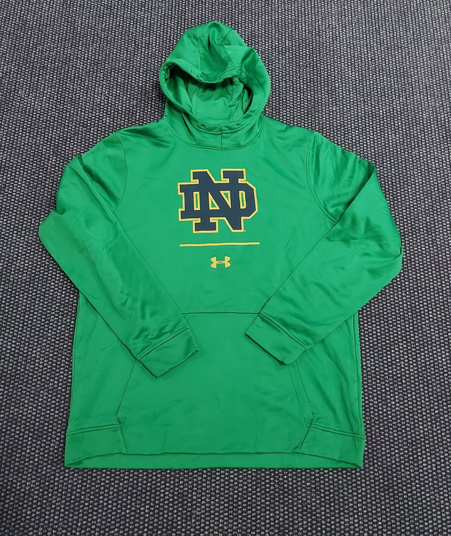 Under armour худи L размер