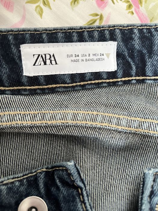 Blugi cu pietricele , noi