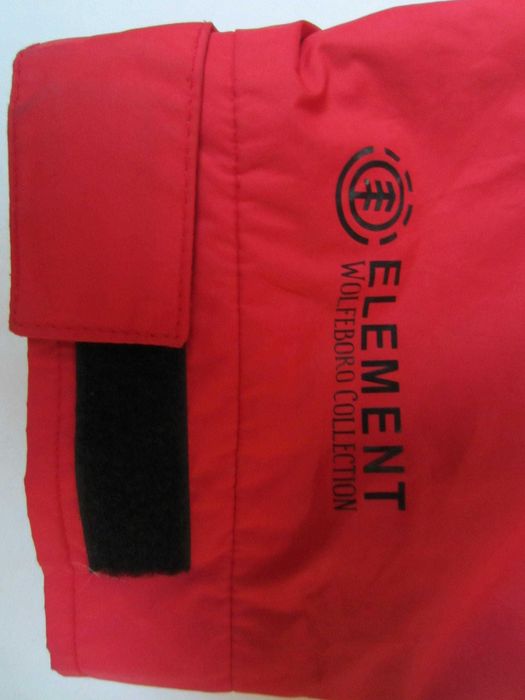 Geaca Element,masura M si blugii Diesel Safado W32 L34