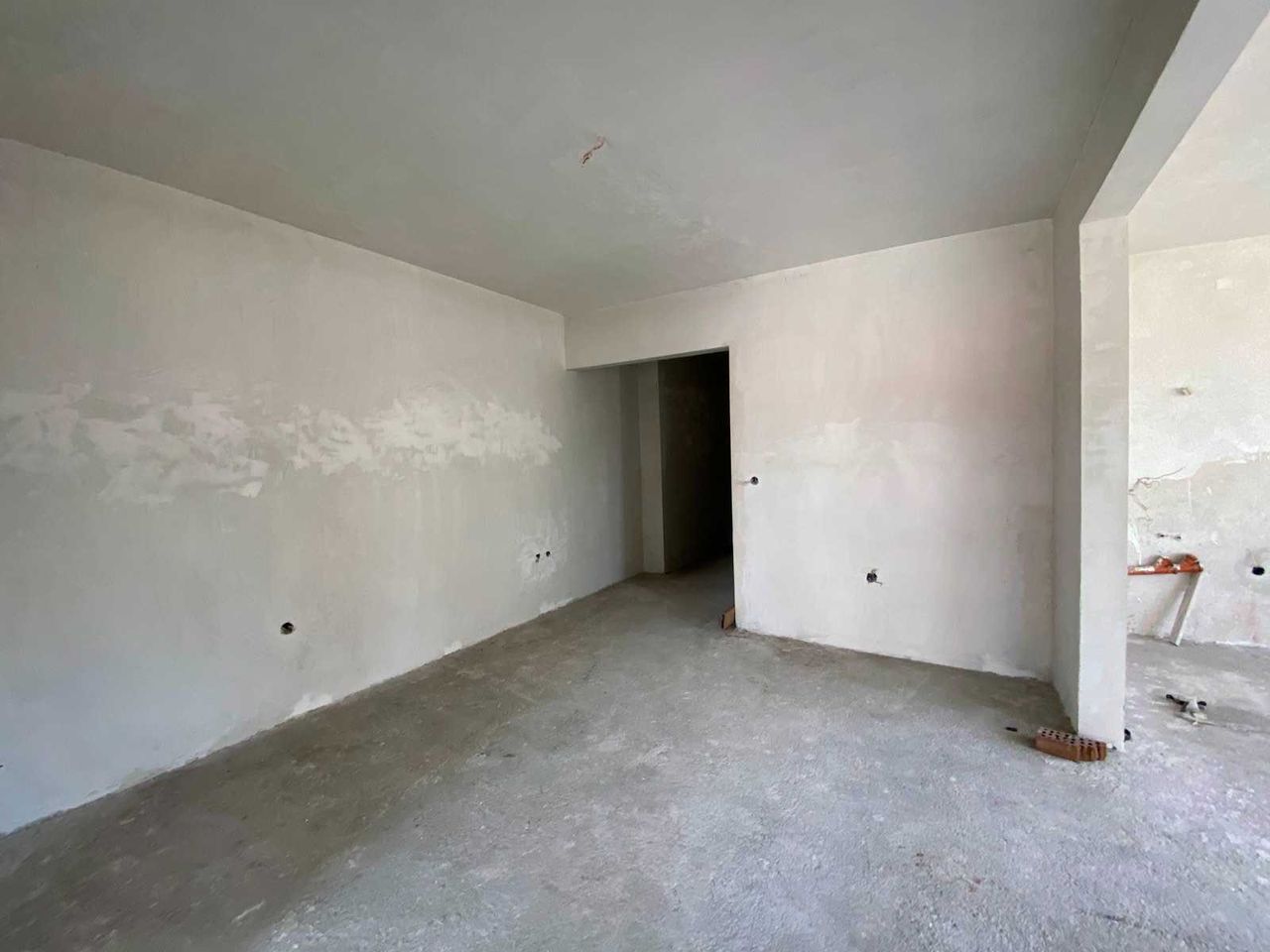 Продава се Многостаен апартамент в Разлог - 85 кв.м за 748 €/кв.м - Снимка #8