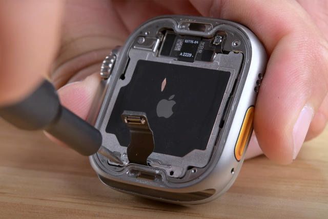 Display, piese ,service Apple Watch Ultra