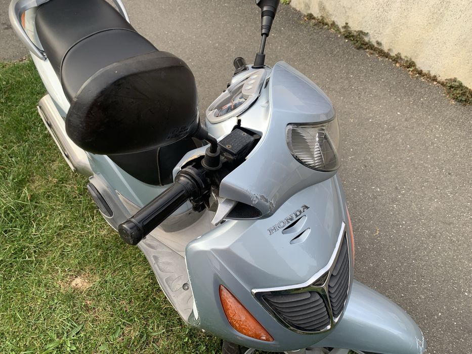 Honda SH 125 cm / inmatriculat