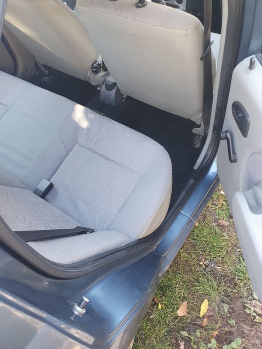 Logan 1.4 2007 cu GPL , AC, ABS