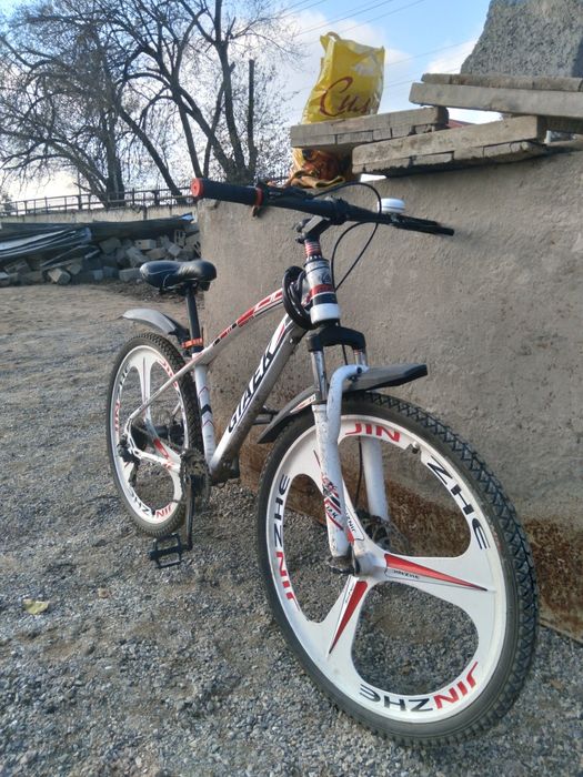 Спортивный велосипед