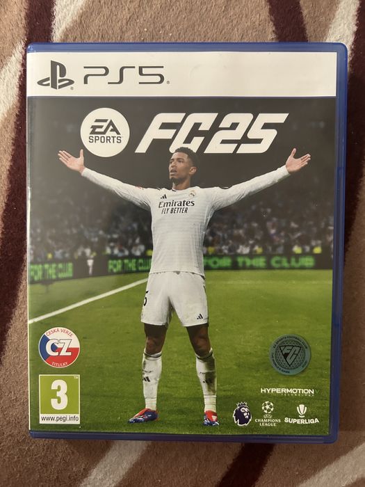 Ea fc 25 pentru ps5 in stare foarte buna