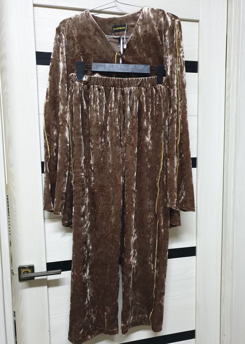 Королевский велюр двойка 48 размер