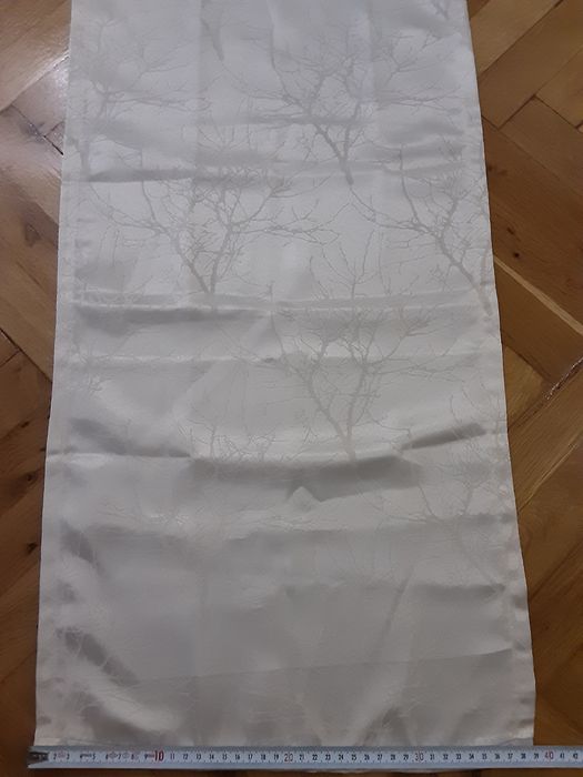 Коледни покривки и тишлайфери от 15 до 5 лв