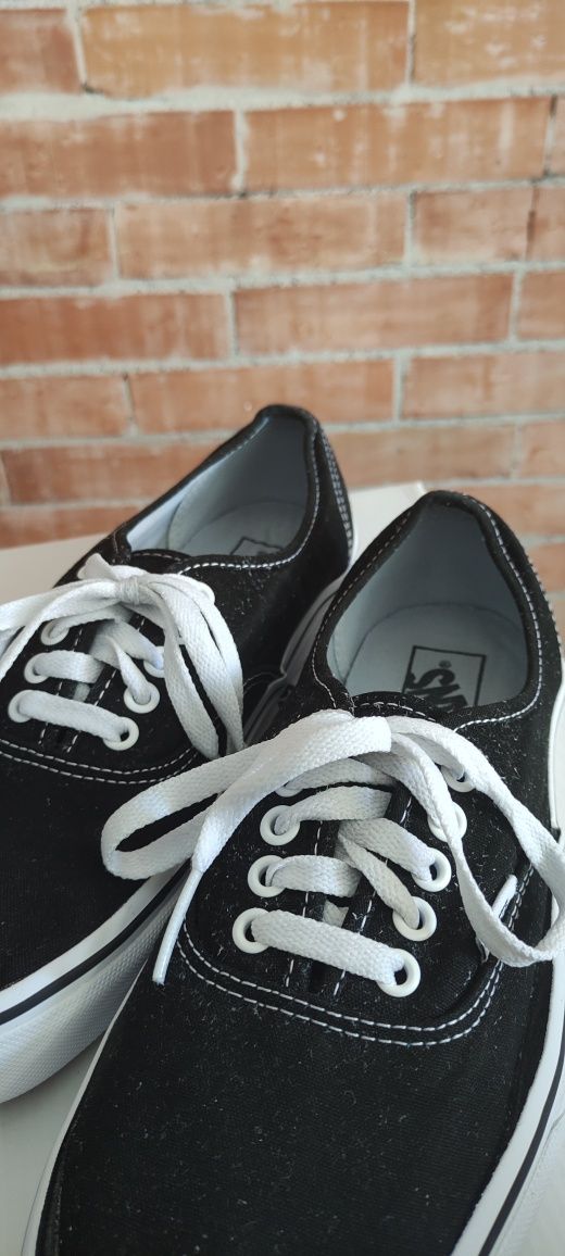 Черни гуменки кецове Vans 41