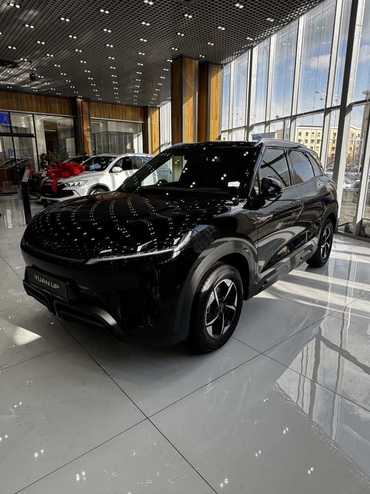 BYD Chazor-Dm-i гибрид в наличии имеется все 4 позиций 55 го 120 го