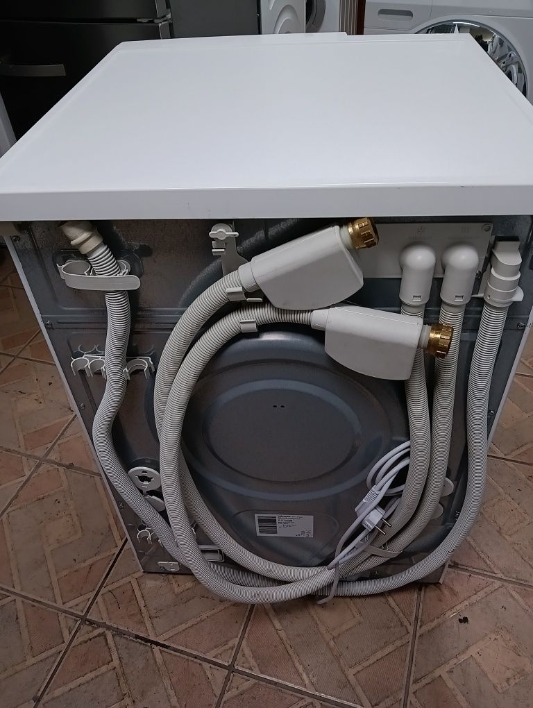 Пералня Миеле  Miele W1 Power Wash A+++ 8кг ОПЦИЯ ПРАНЕ С ТОПЛА ВОДА!
