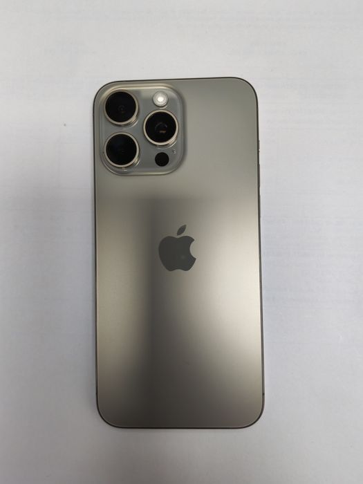 iPhone 15 Pro max /5 G/256Gb