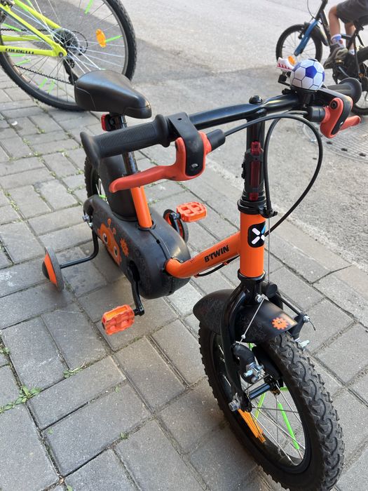 Bicicleta 14 inchi cu roti ajutatoare