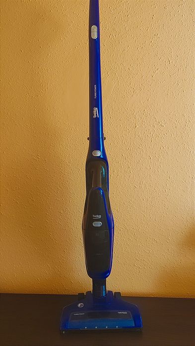 Aspirator vertical BEKO