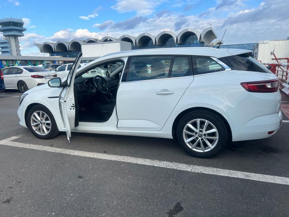 Inchirieri Auto Bucuresti | Aeroport Otopeni | Rent a Car Rapid