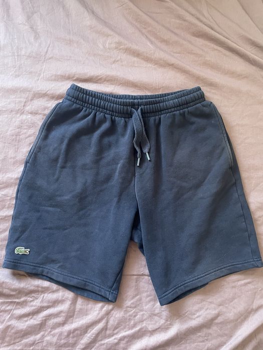Pantaloni scurti Lacoste bleumarin marime S