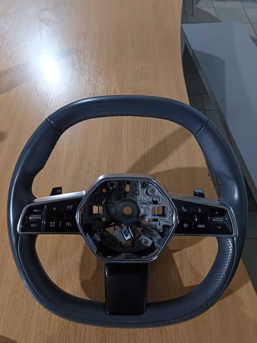 VOLAN renault  cu padele!