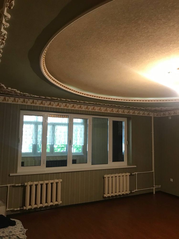 Продаётся кирпичный банковский дом с ремонтом