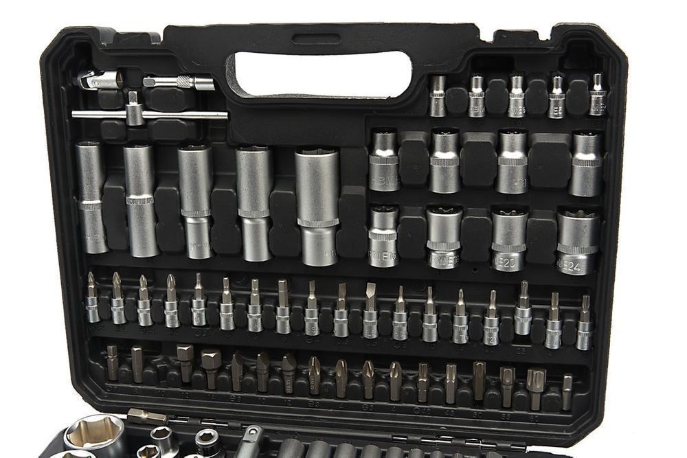 Trusa de scule 1/4'' 1/2'' 108 piese hbm machines