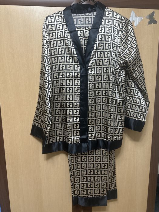 Костюм домашний из шелка