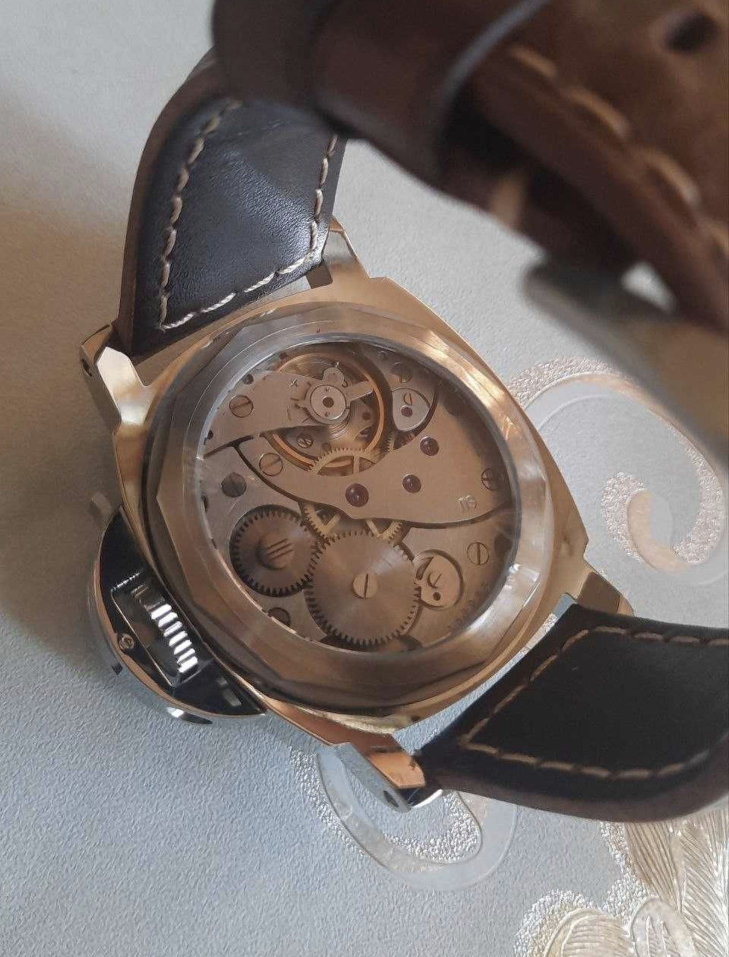 Часы Молния Panerai