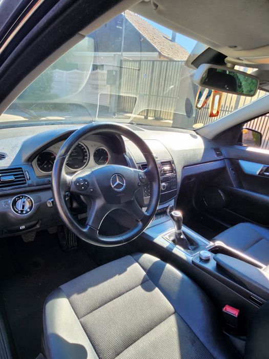 Mercedes Benz c200 cdi 2.2