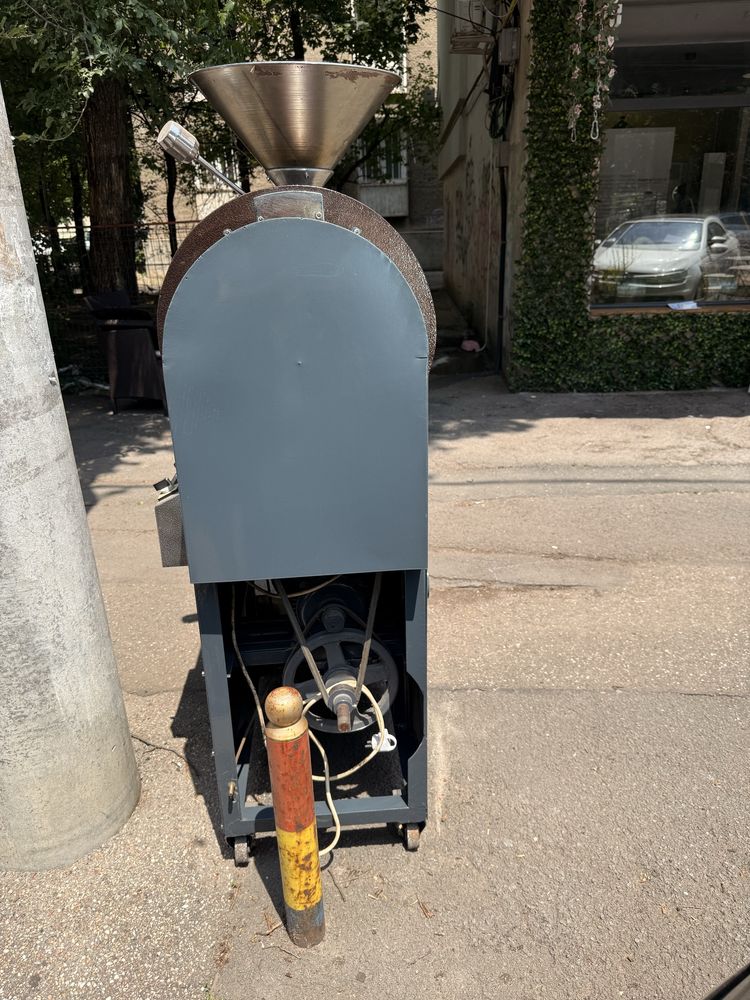 Prajitor de cafea GARANTI