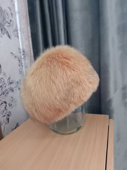 Продам меховую шапку