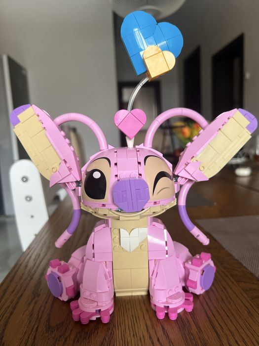 Lego с коробкой, собранный