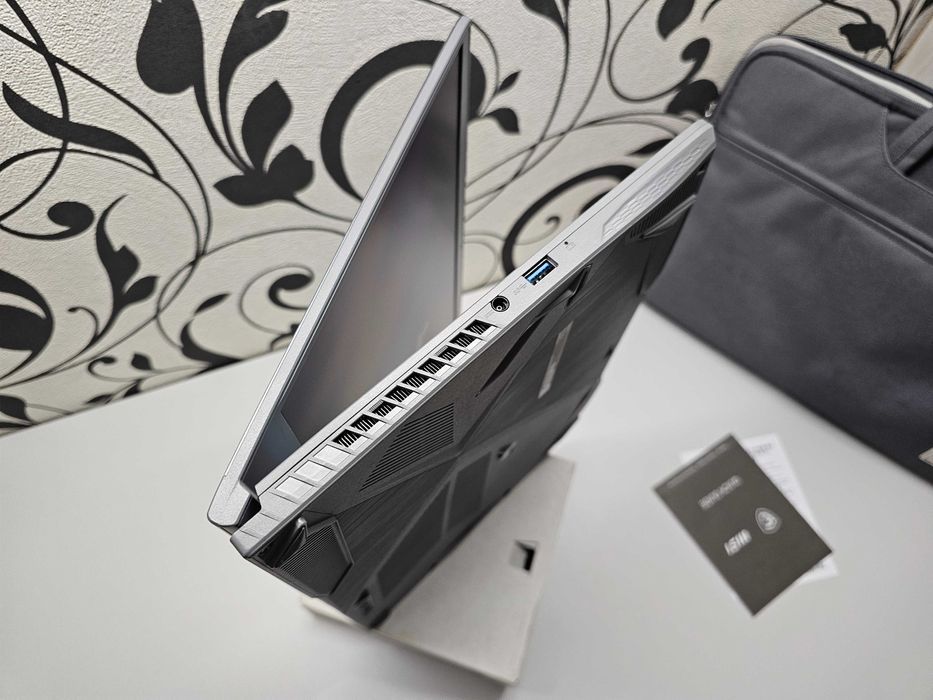 ПРОДАМ MSI Thin 15 Игровой Ноутбук Core™ i5-12450H/16GB/512SSD/RTX2050