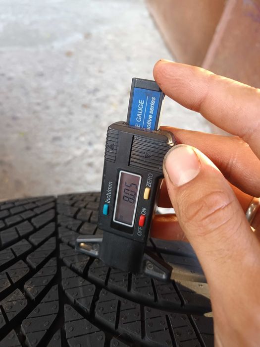 2 Нови всесезонни гуми 225/55 R17 Goodyear 4Seasons Gen-3 101W M+S XL