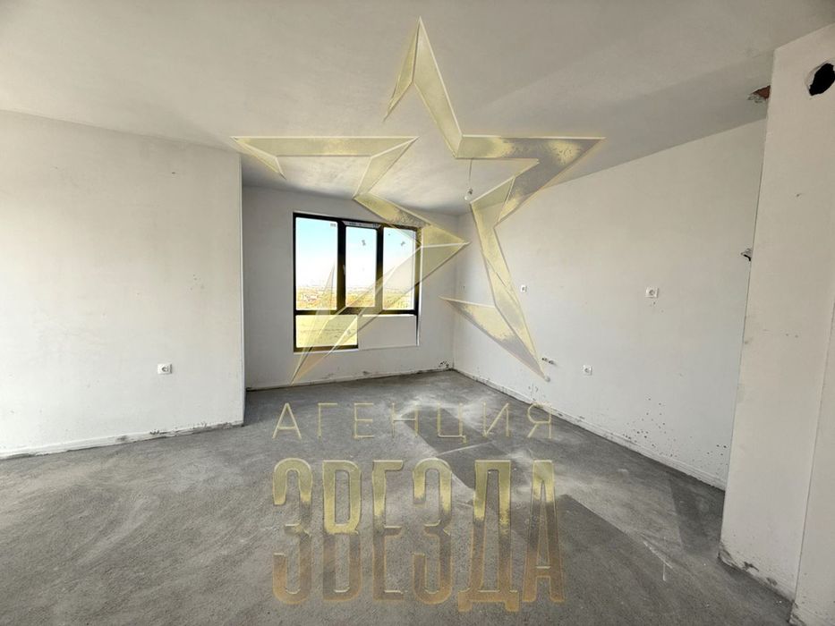 Продава се Тристаен апартамент в с. Белащица, Област Пловдив - 101 кв.м за 1200 €/кв.м - Снимка #2