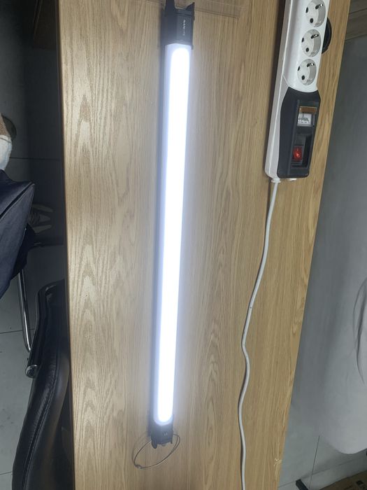 Lampa sotiladi ardinal !